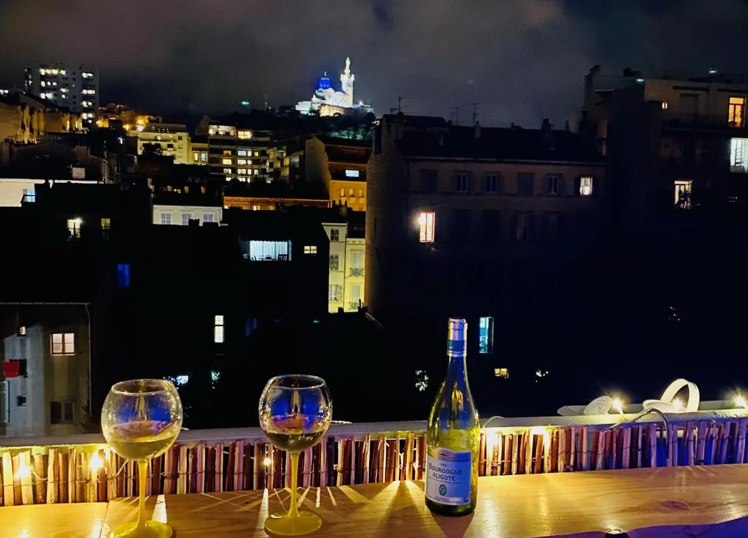 Superbe T2 Au Coeur De Marseille Lejlighed